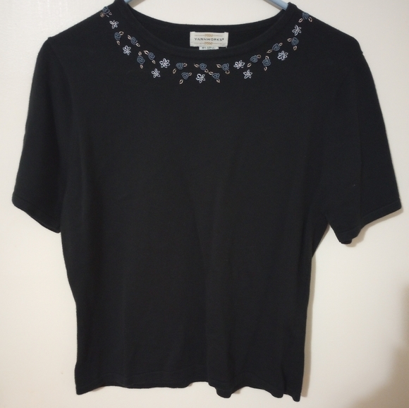 Yarn Works size medium black - Picture 1 of 1